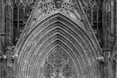 Eingang Magdeburger Dom