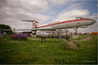 TU-134A , DDR-SCB