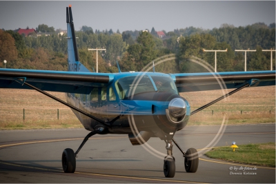Cessna 208 Caravan , N208RF