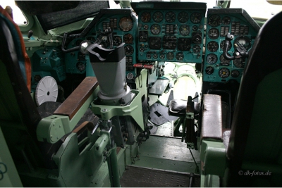 Cockpit Tupolew TU-134A