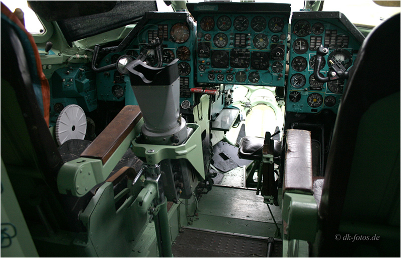 Cockpit Tupolew TU-134A